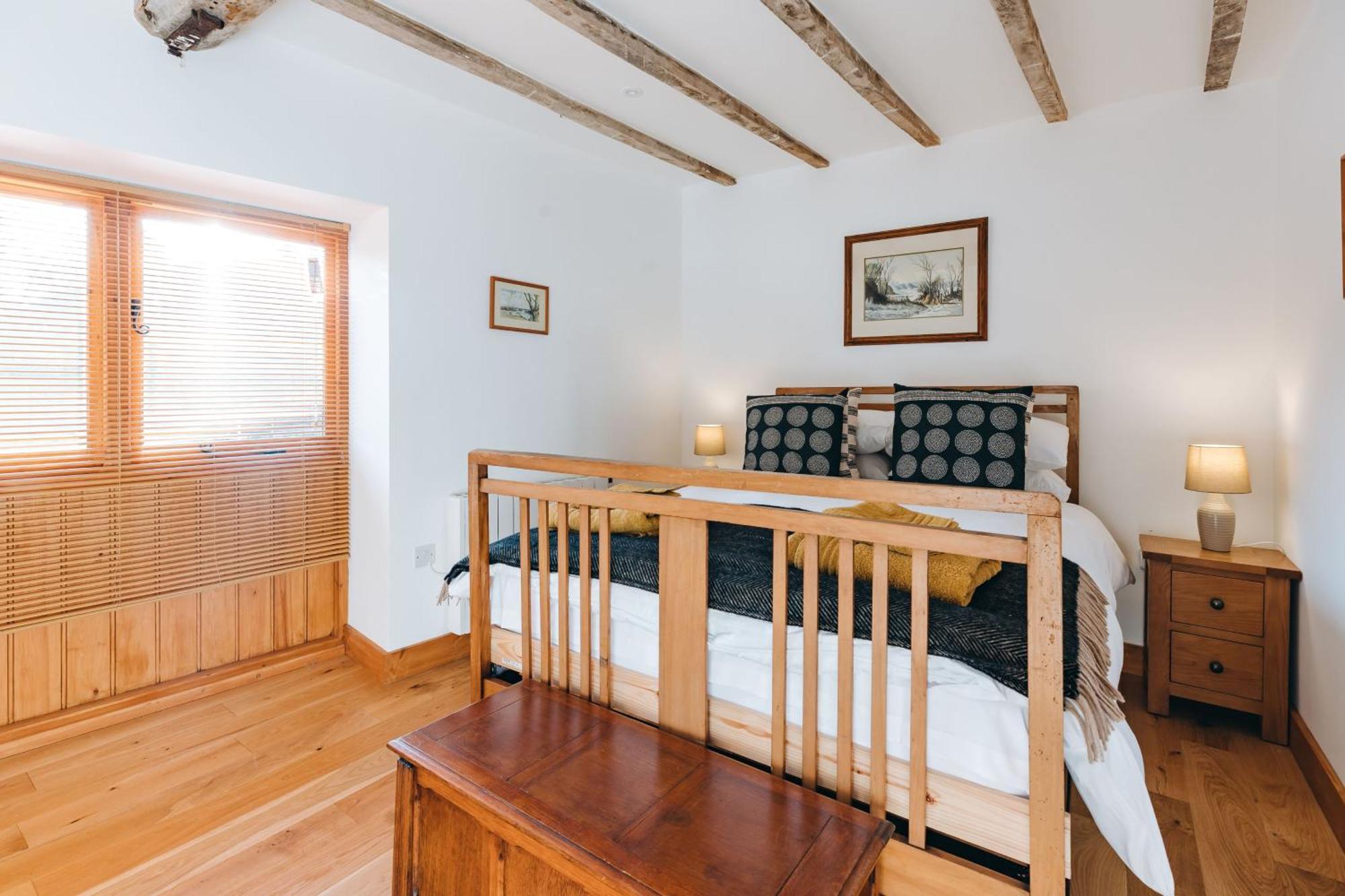 Ryton Grange Church Barn Sleeps 5 Шрусбери Экстерьер фото