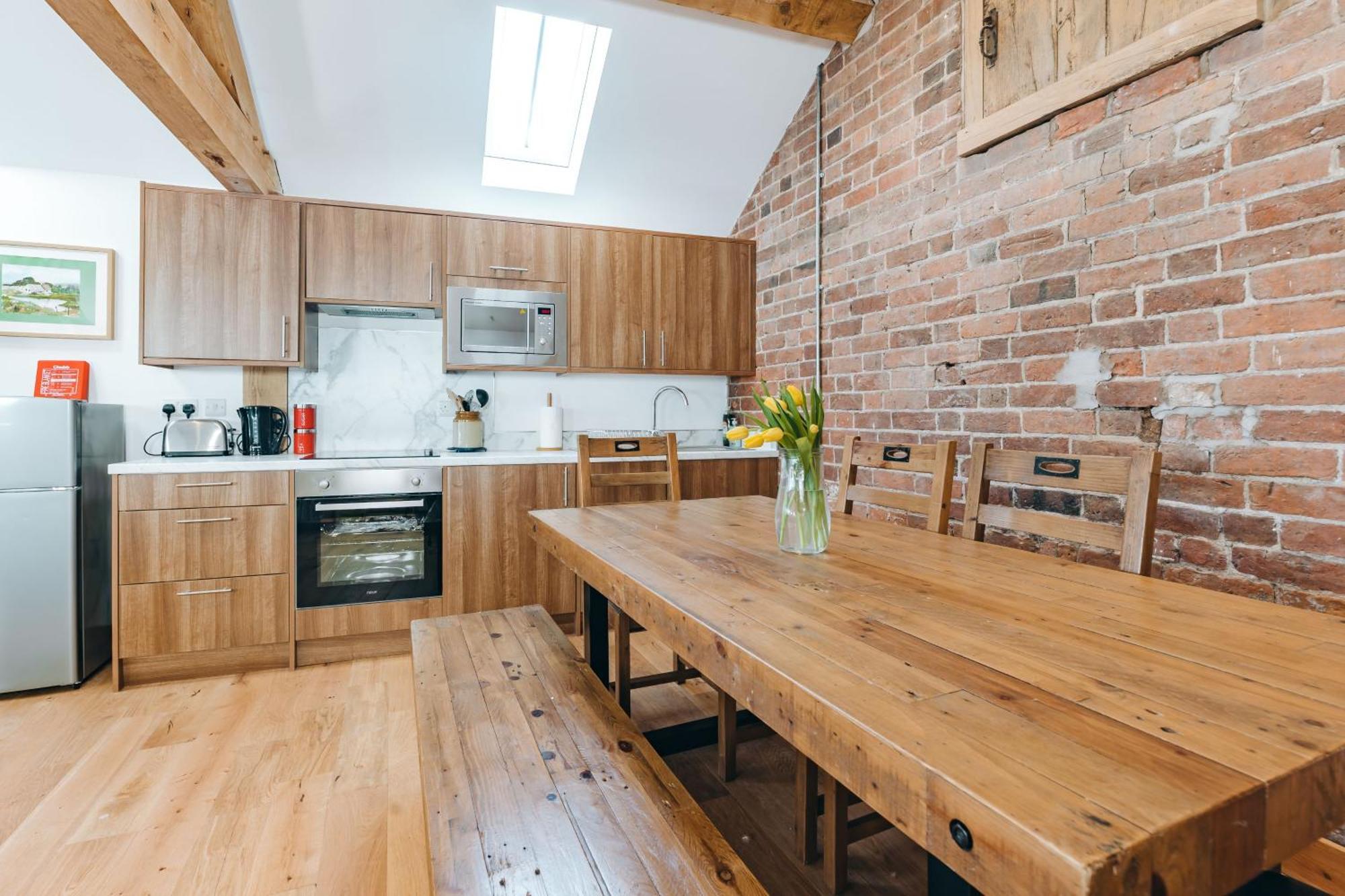 Ryton Grange Church Barn Sleeps 5 Шрусбери Экстерьер фото